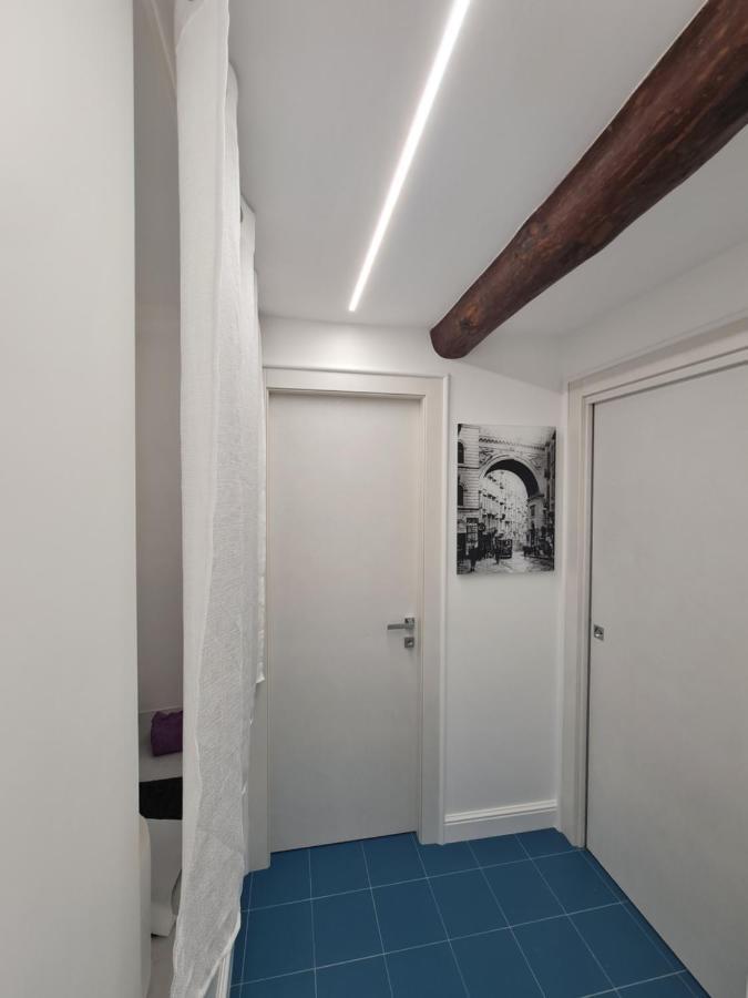 Chiaja Lux House Apartman Nápoly Kültér fotó