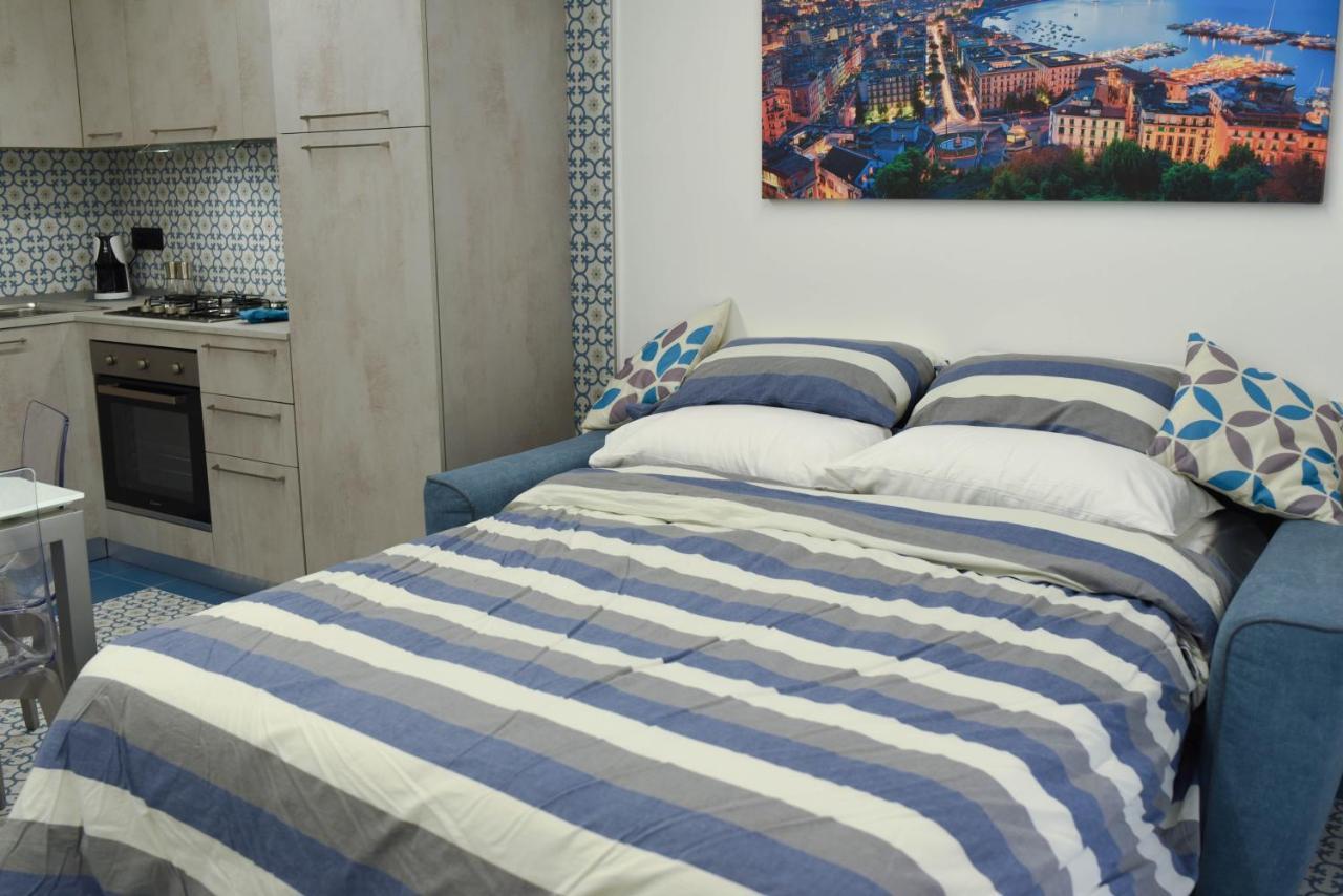 Chiaja Lux House Apartman Nápoly Kültér fotó