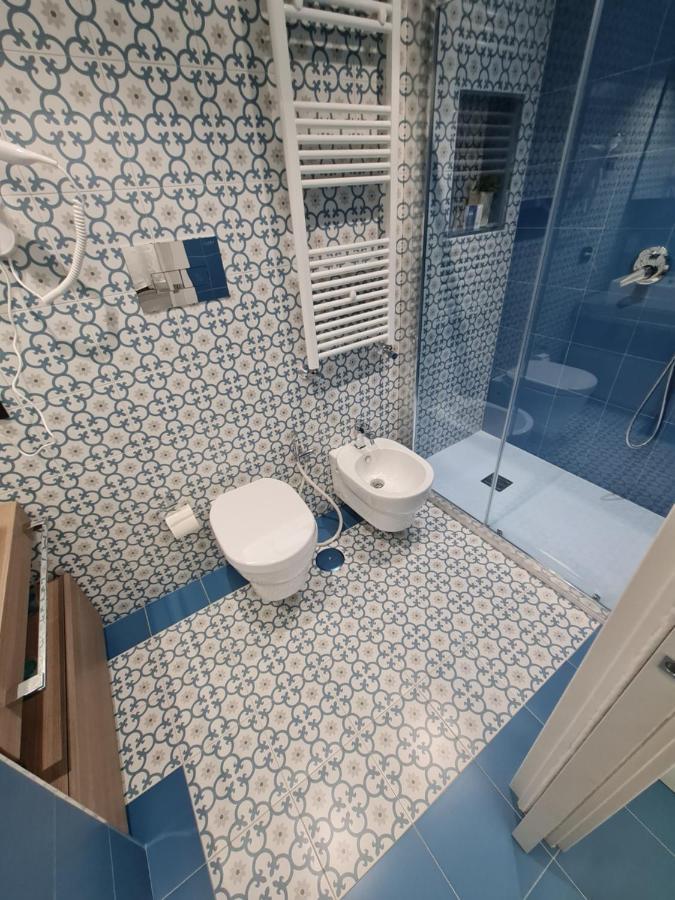 Chiaja Lux House Apartman Nápoly Kültér fotó