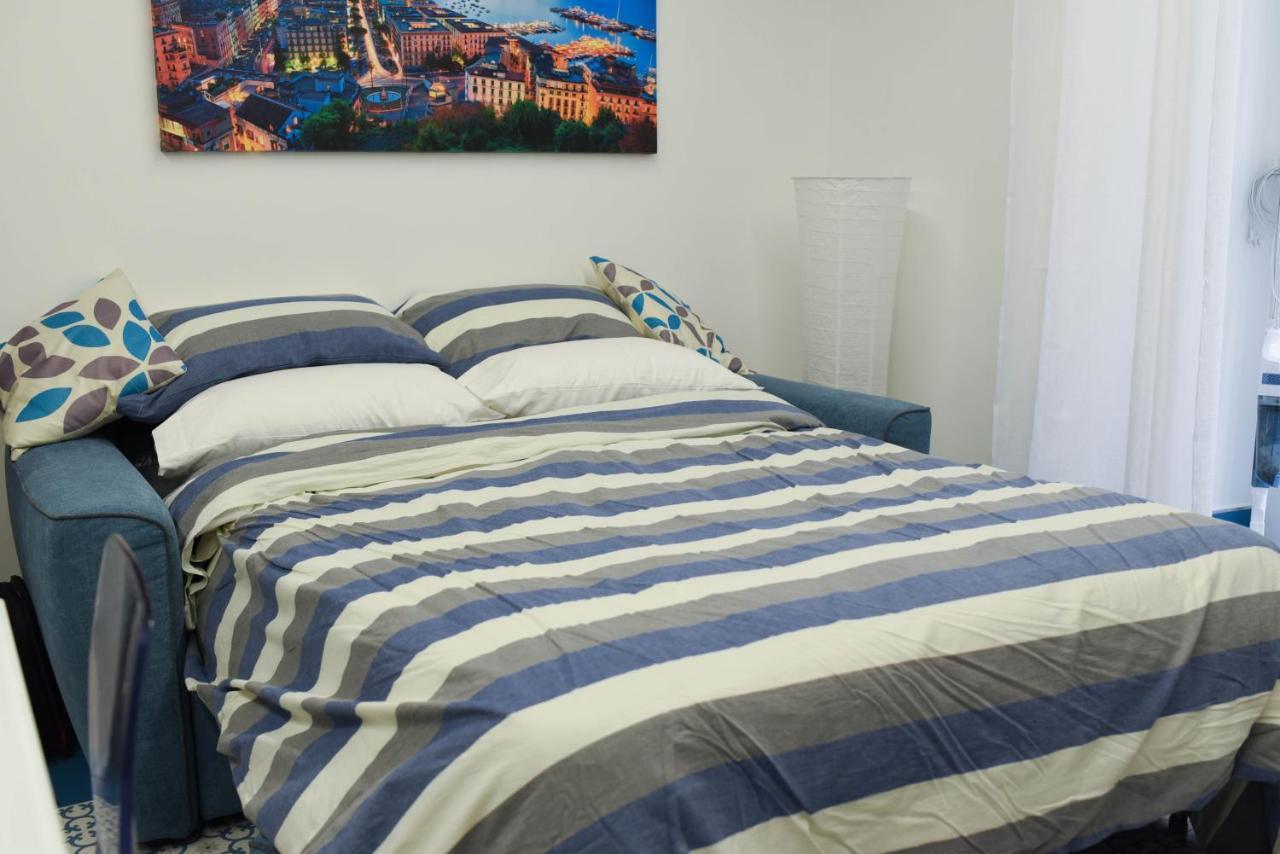 Chiaja Lux House Apartman Nápoly Kültér fotó