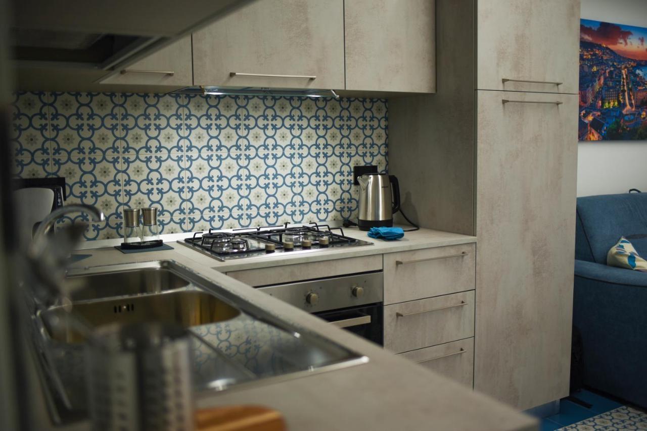Chiaja Lux House Apartman Nápoly Kültér fotó