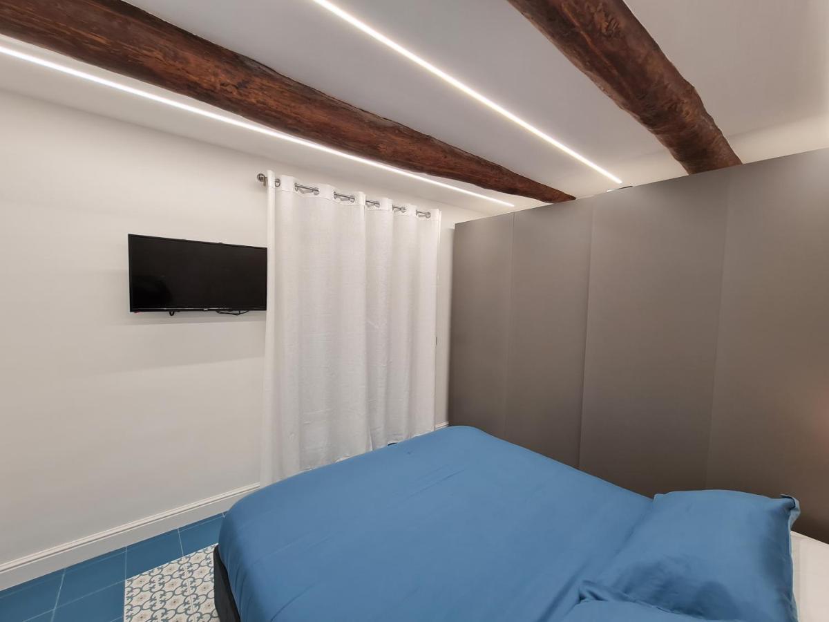 Chiaja Lux House Apartman Nápoly Kültér fotó